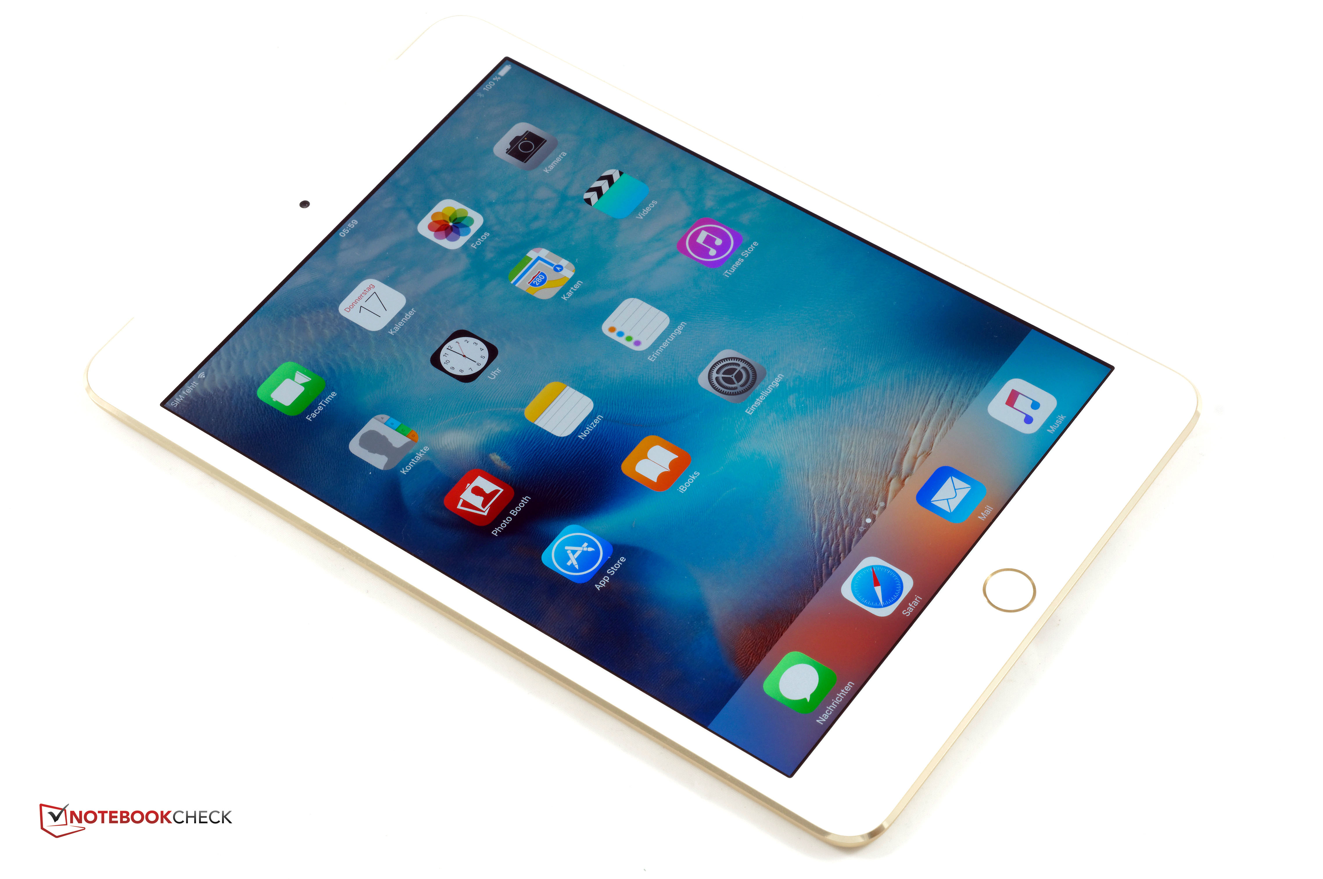 apple ipad mini 
