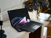 Обзор ноутбука Asus Zenbook 17 Fold - Гибкий 17-дюймовый экран OLED