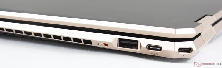 Правая сторона: выключатель веб-камеры, USB 3.1 Gen. 1 Type-A, 2x USB Type-C + Thunderbolt 3