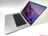 Обзор Apple MacBook Pro 16 (2021, M1 Max): Максимальная производительность без троттлинга