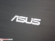 Поэтому аппараты серии Asus Pro по сути довольно просты.