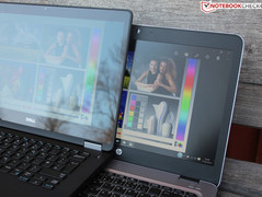 Dell Latitude E7470 рядом с HP Elitebook 840 G3 (справа)