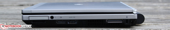 Справа: ExpressCard34, считыватель карт памяти, комбинированный выход для наушников/вход для микрофона, DisplayPort, eSATA/USB 2.0, разъем для подключения до