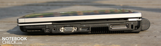 Справа: ExpressCard/34, кардридер, FireWire, комбинированный аудиовыход/микрофон, VGA, Display Port, разъем для подключения док станции, разъем для замка Кенс
