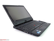Lenovo ThinkPad X220T - это классический конвертируемый ноутбук.