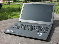 Обзор Lenovo B50-80 (80EW018XGE). Тестовая модель предоставлена Cyberport.de