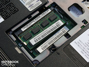 Два модуля DDR3 RAM (PC3-10600),
