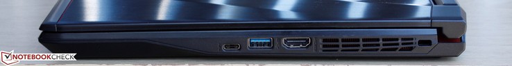 Справа есть USB Type-C + Thunderbolt 3, USB 3.0, HDMI 1.4, слот замка Kensington