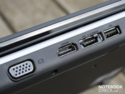 VGA, HDMI, и eSATA, также как USB расположены сзади.