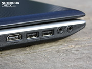 Ноутбук обладает чуть более широким набором интерфейсов, чем обычно, в нем помимо USB, HDMI и VGA есть еще и eSATA.
