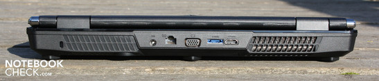 Сзади: разъем для замка Кенсингтона, разъем питания, RJ45, VGA, eSATA, HDMI