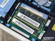 DDR3 RAM на двух элементах.