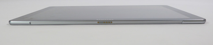 Tab Pro S, нижняя грань: Коннектор для клавиатуры