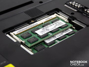 Память стандарта DDR3 реализована двумя планками.