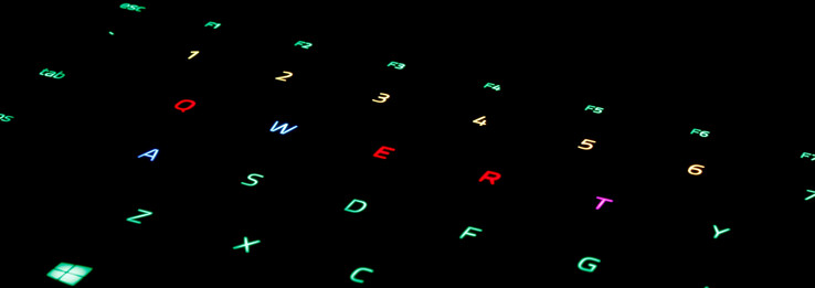 Каждая кнопка способна светиться своим цветом; дело за программным обеспечением. Значки дополнительных функций не подсвечены.