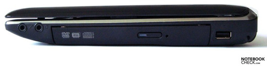 Справа: 2 аудио разъема, оптический привод, USB