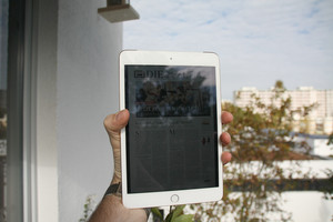 iPad Mini 3 на улице
