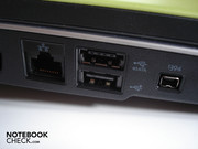 Далее слева находятся RJ-45 гигабитный LAN, комбинированный eSATA/USB 2.0, USB 2.0 и Firewire