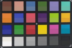 Скриншот ColorChecker. Исходные цвета показаны в нижней части каждого блока.