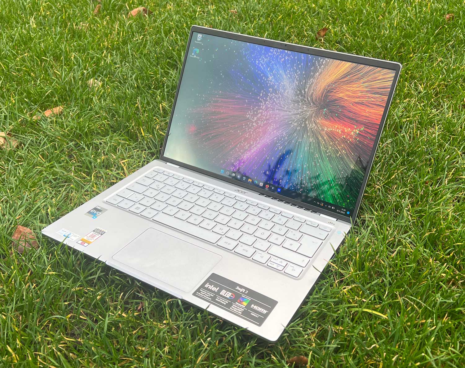 Обзор Acer Swift 3 SF314: Компактный ноутбук с качественным OLED экраном и быстрым процессором