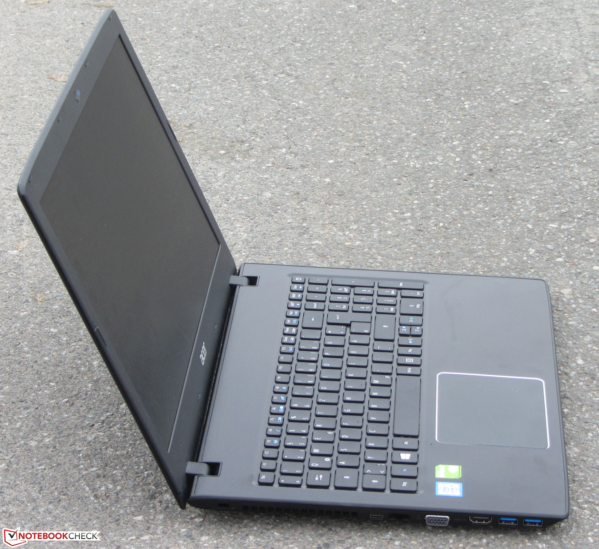 Ноутбук Acer Travelmate P2 Купить