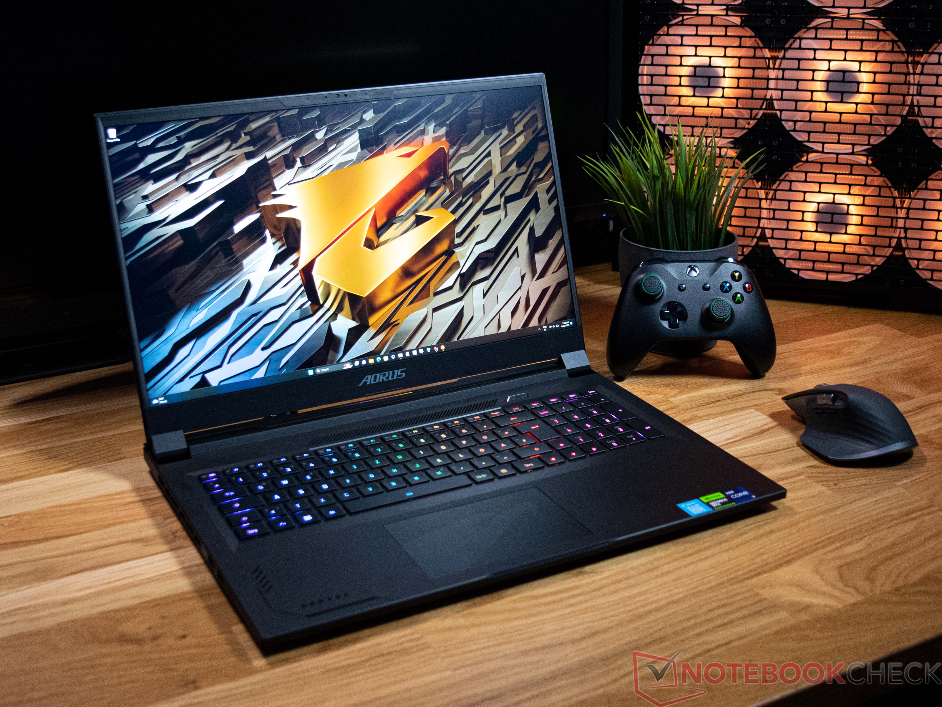 Обзор ноутбука Aorus 17X AZF