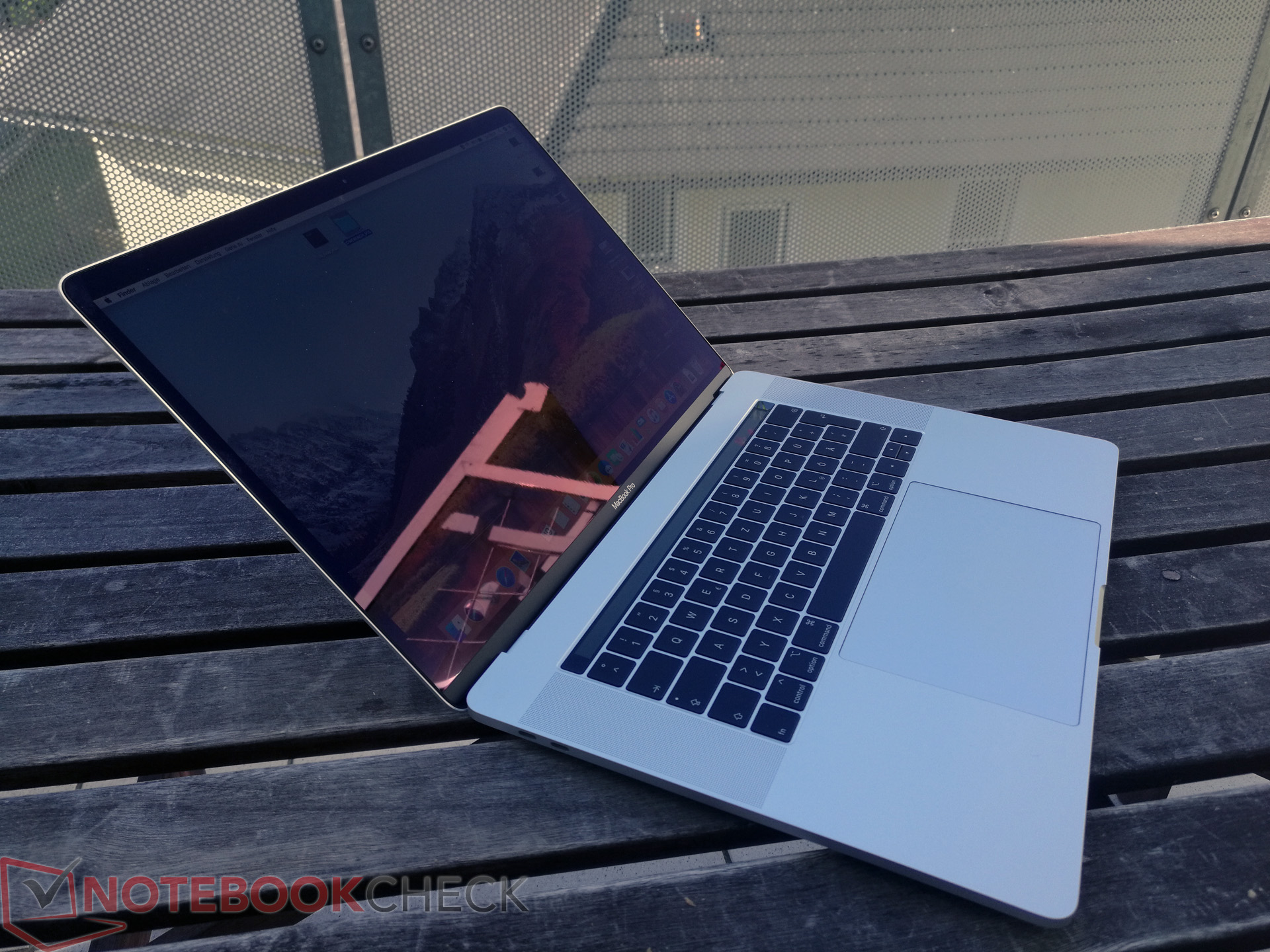 Ноутбуки Apple Macbook Pro 15