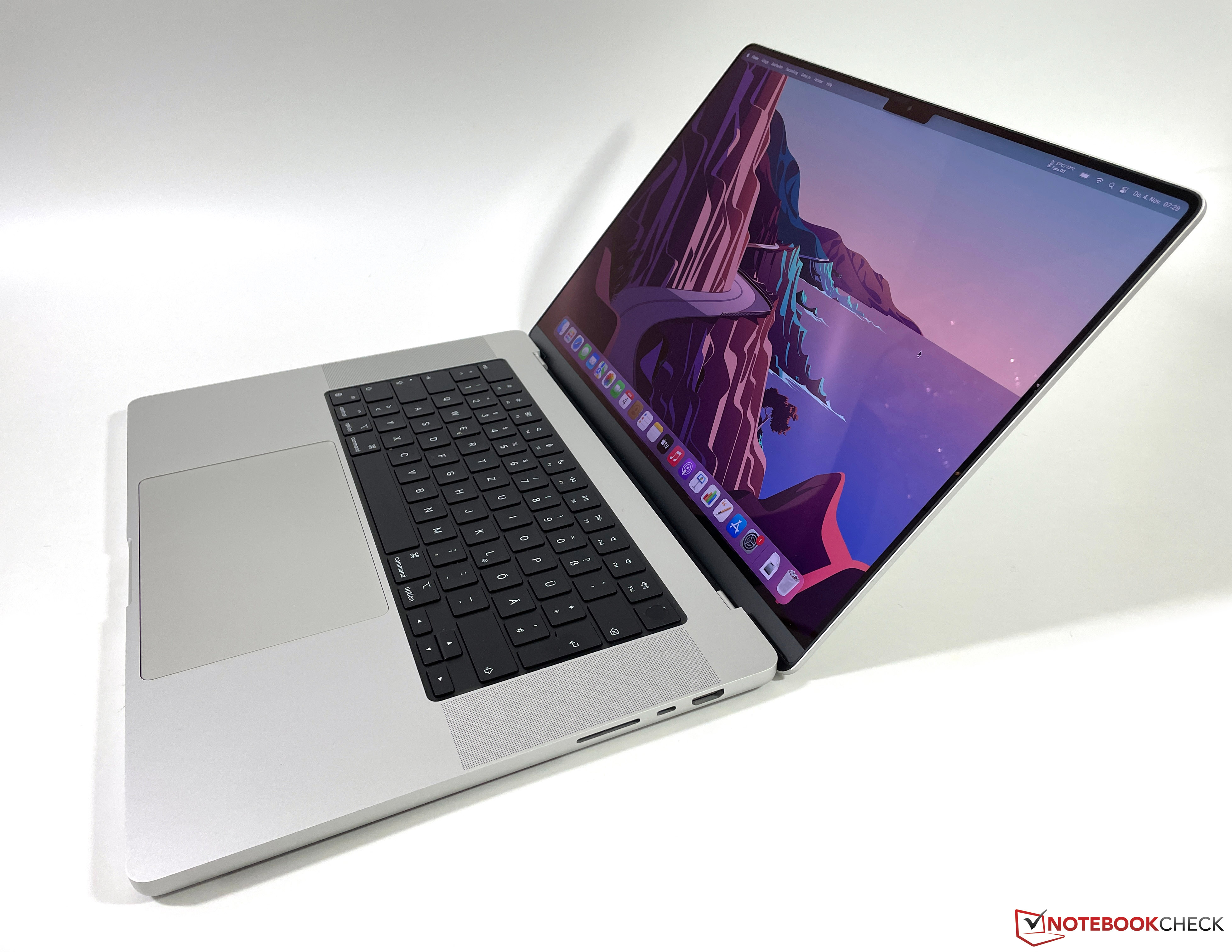 Обзор Apple MacBook Pro 16 (2021, M1 Max): Максимальная производительность без троттлинга