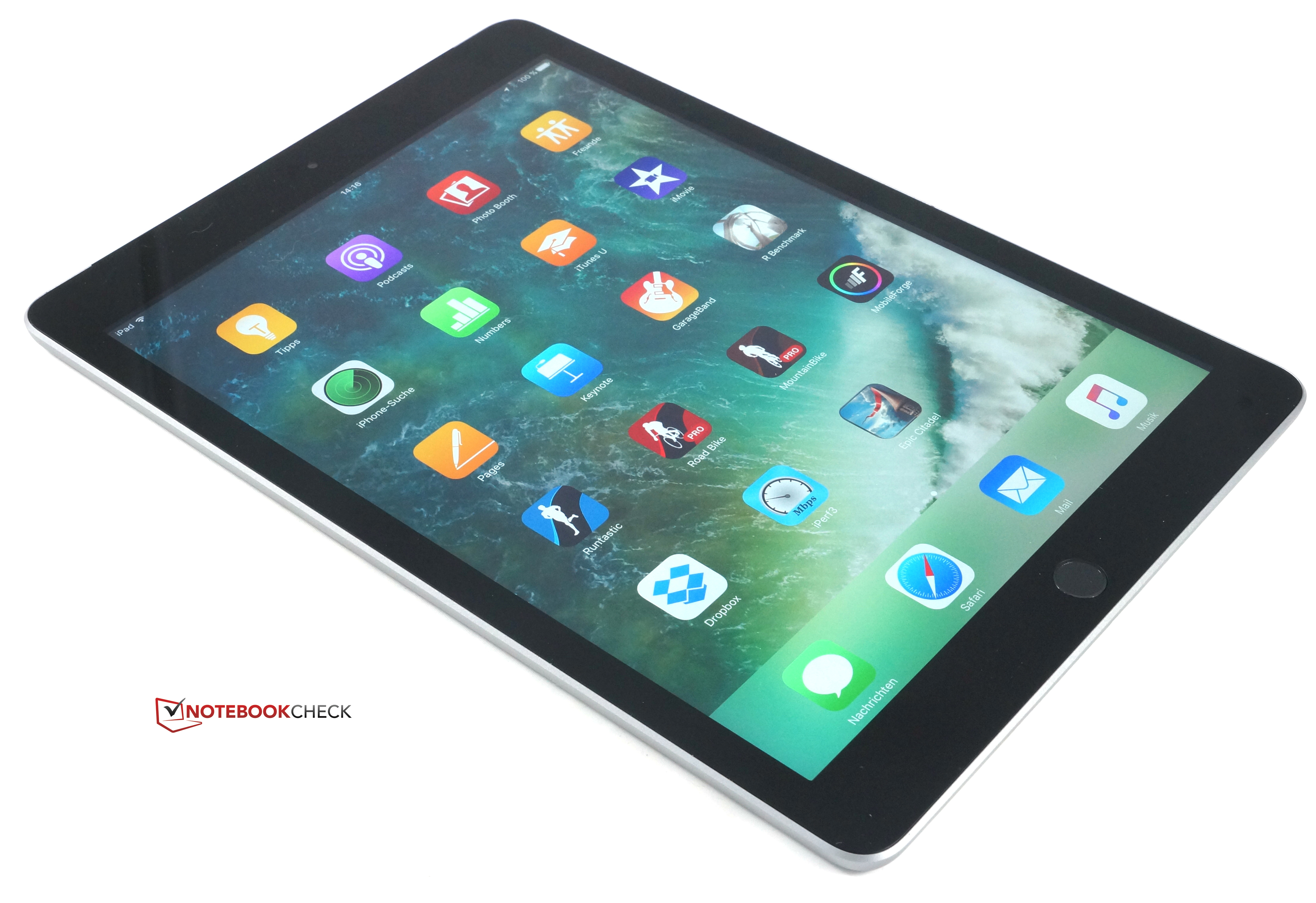 Обзор планшета Apple iPad (2017) Обзор планшета Apple iPad (2017)