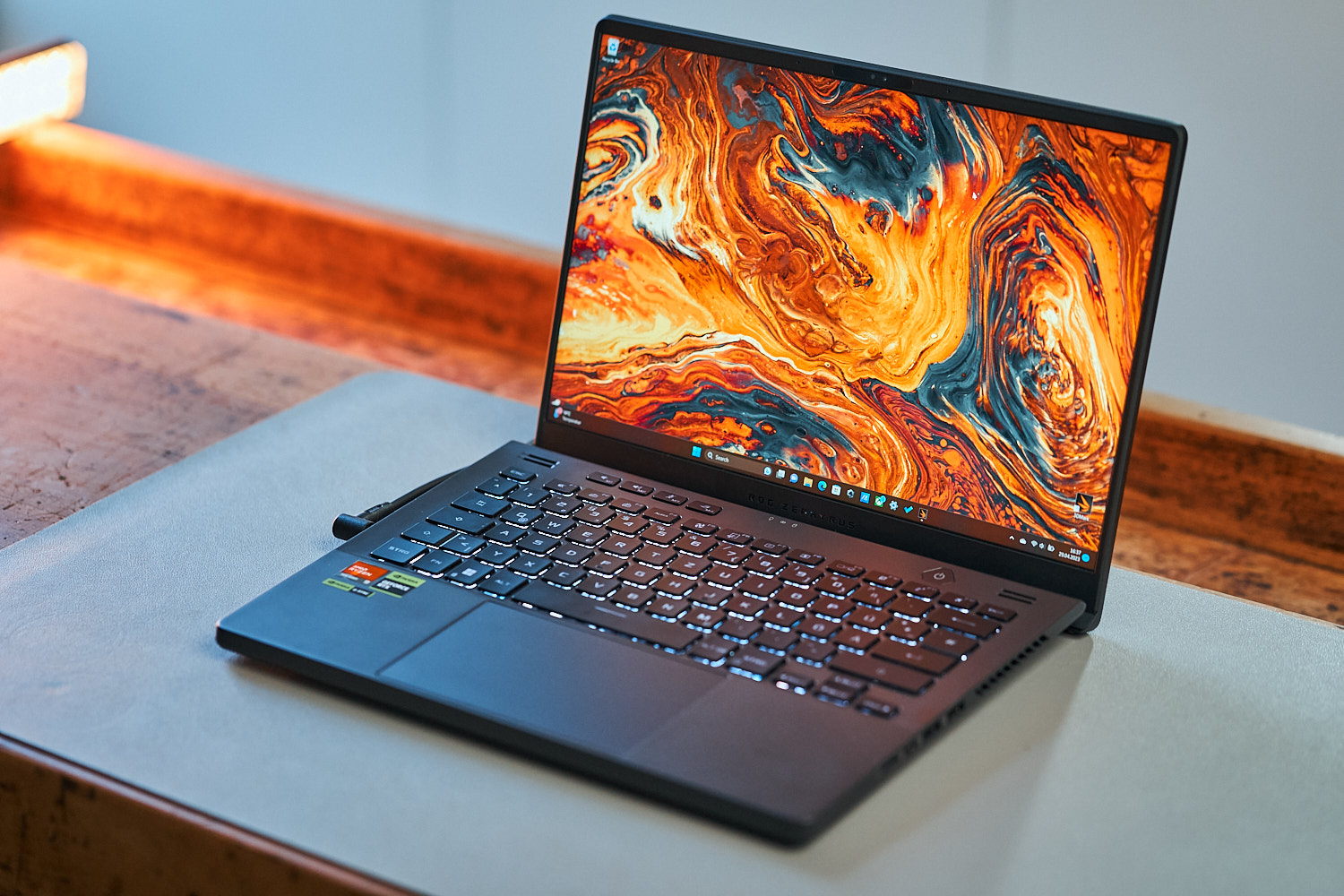 Обзор Asus ROG Zephyrus G14 Компактный игровой ноутбук на базе AMD