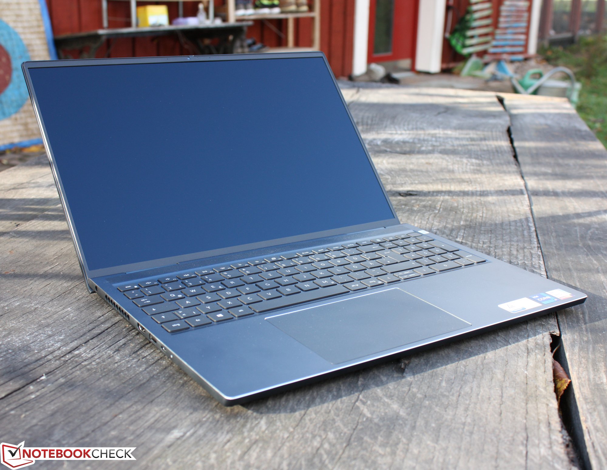 Обзор ноутбука Dell Inspiron 16 Plus 7610: Без Nvidia лучше?