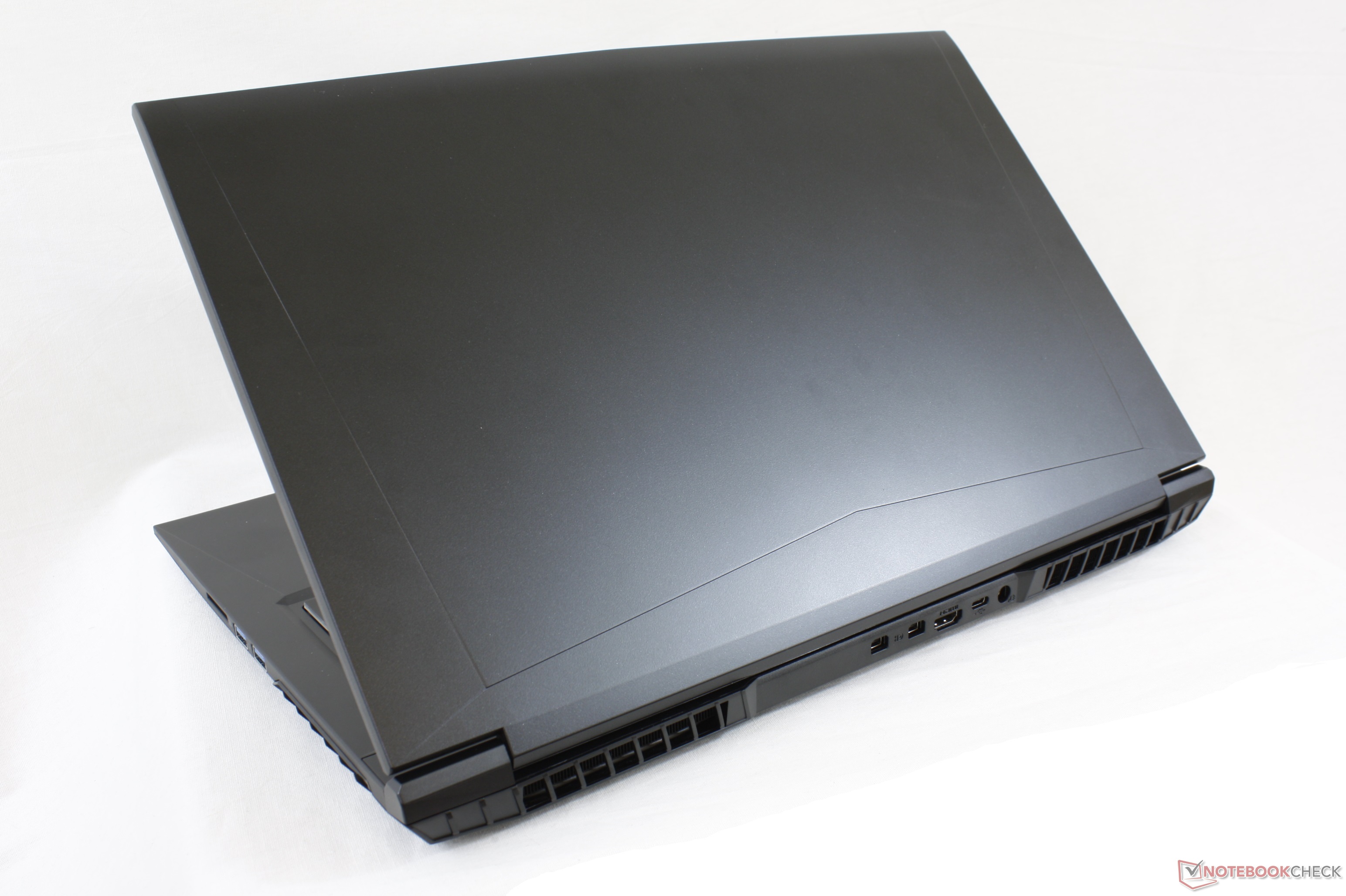 Краткий обзор ноутбука Eluktronics Matrix RP-17 - Notebookcheck-ru.com