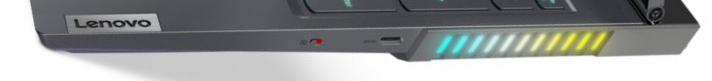 Правая сторона: выключатель веб-камеры, USB 3.2 Gen 1 Type-C