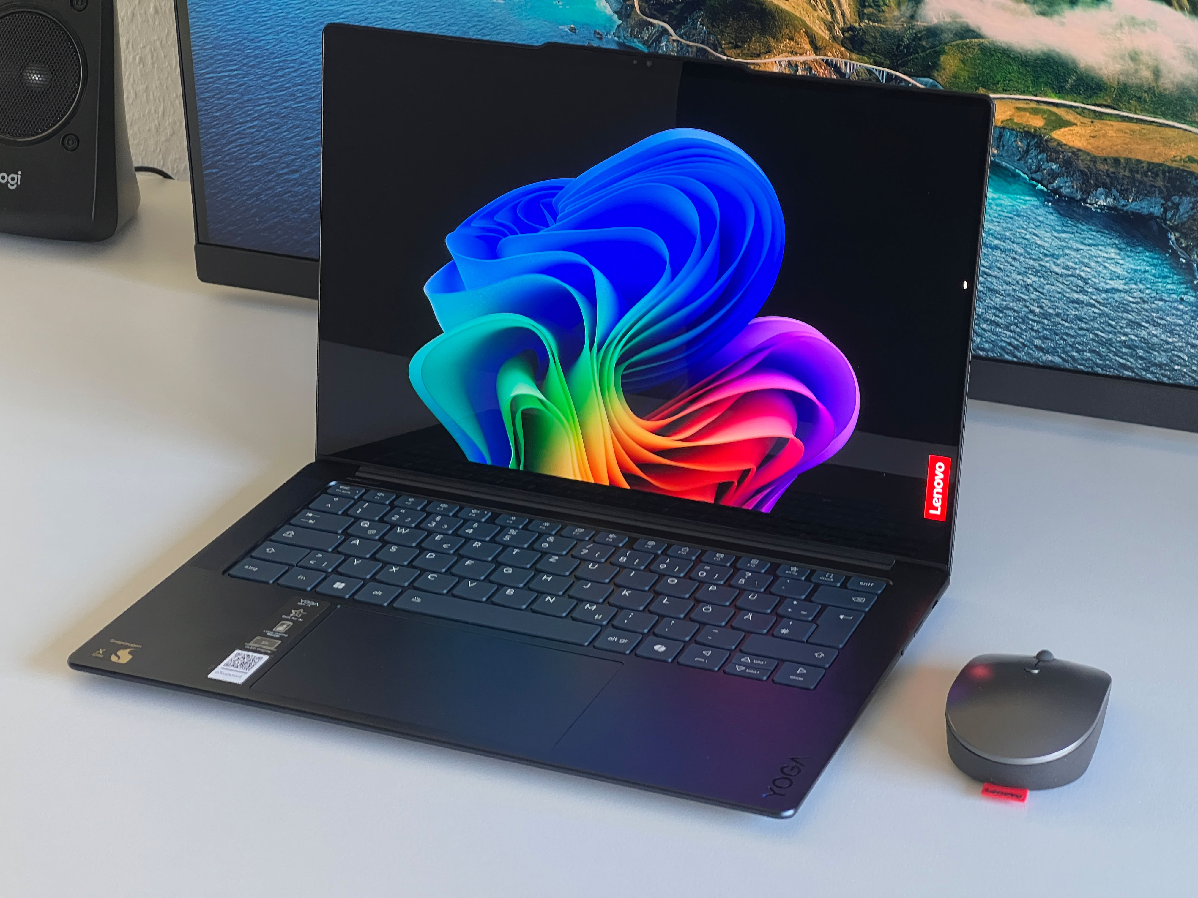 Обзор Lenovo Yoga Slim 7x 14 G9 - Мультимедийный ноутбук на базе ...