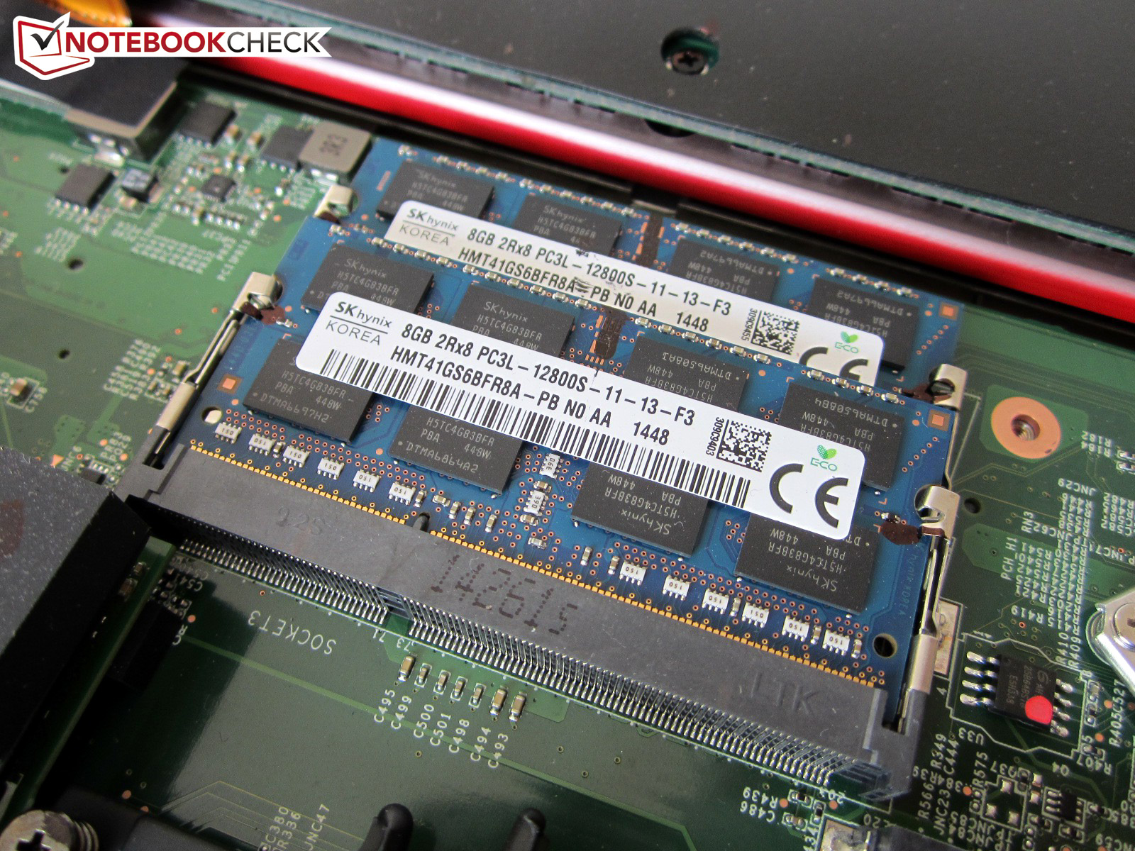 Количество слотов оперативной памяти. MSI gt70 4слота ОЗУ. Ноутбук 1 слот расширения оперативной памяти. X75vc Оперативная память. MSI gt 80 Оперативная память.