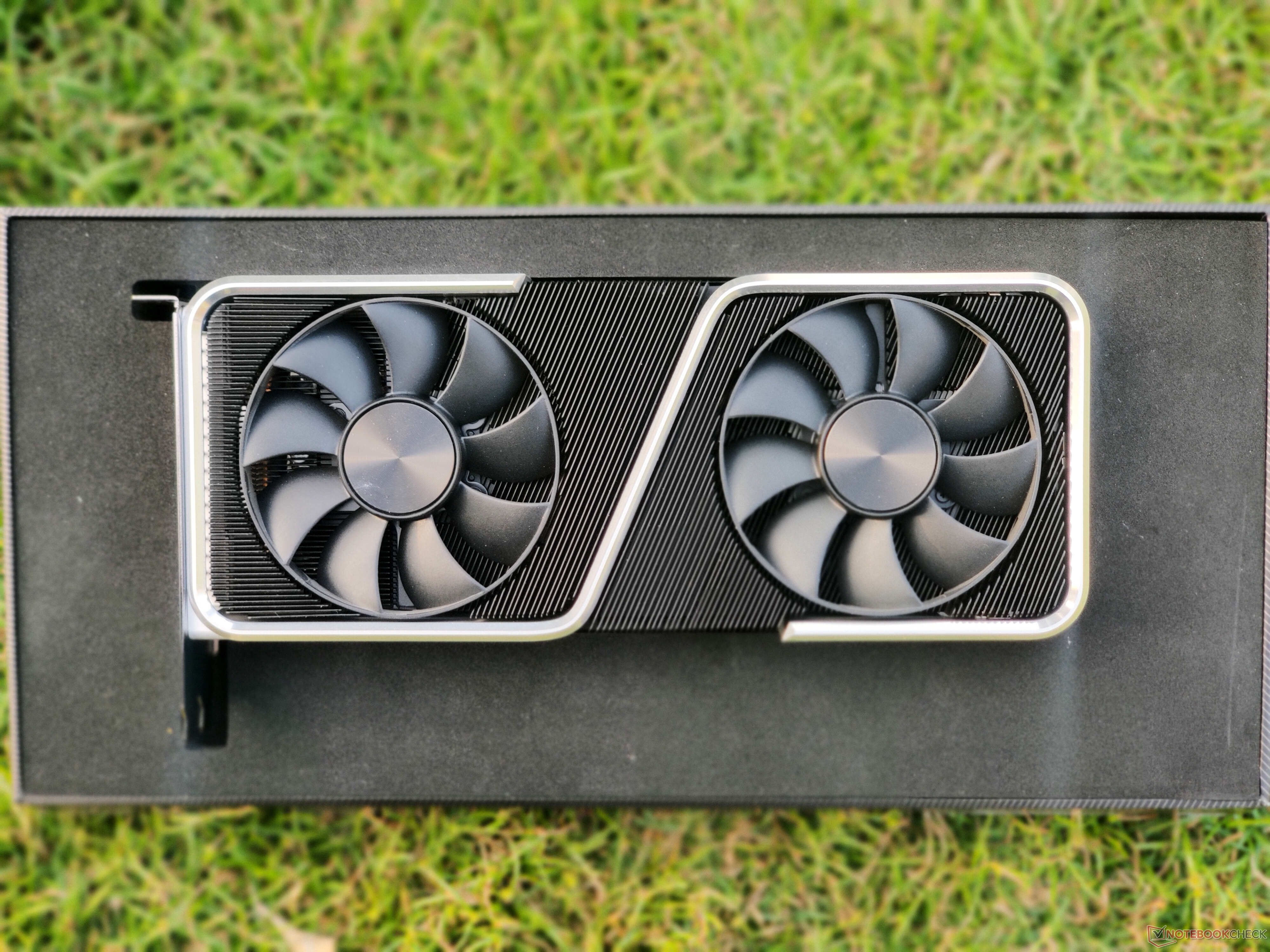 Видеокарта rtx 4060 сравнение. RTX 3060 Fe. NVIDIA GEFORCE RTX 3060 ti founders Edition. NVIDIA RTX 3060 ti. GEFORCE GTX 3060 Fe.