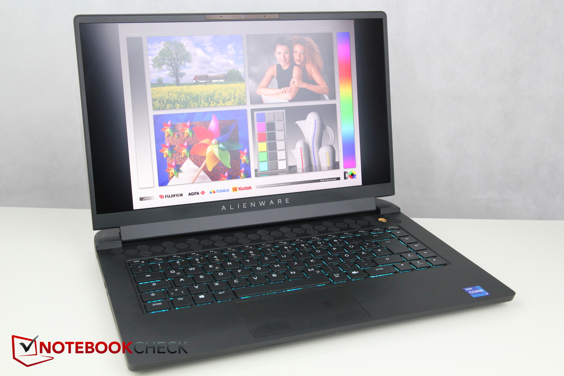 Обзор ноутбука Alienware m15 R6 Обзор ноутбука Alienware m15 R6