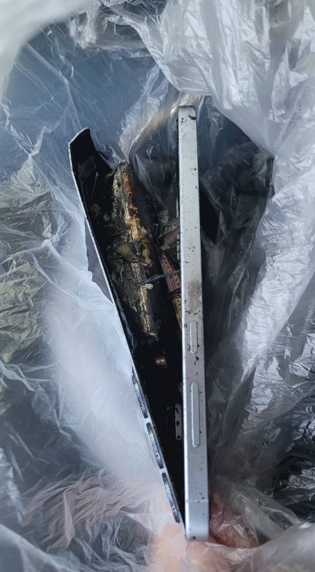 Сгоревший Samsung Galaxy S25 Plus (Источник изображения: Форум сообщества Samsung Chuizan)