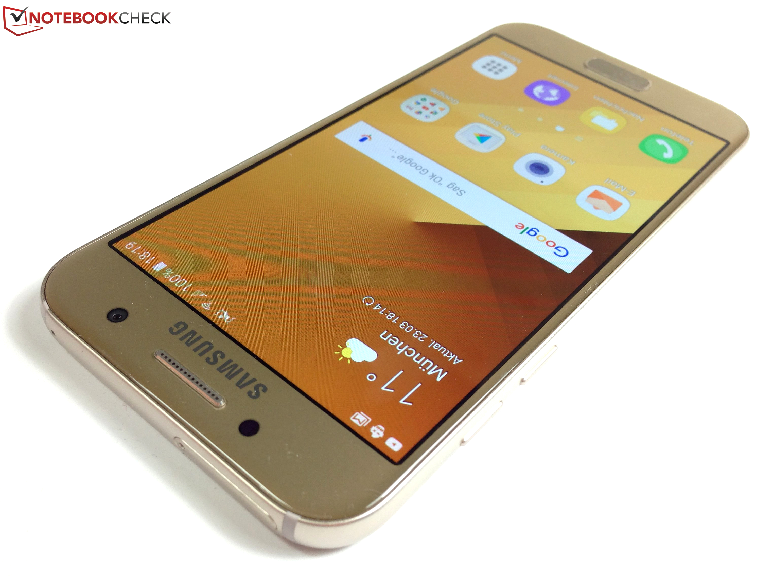 Обзор смартфона Samsung Galaxy A3 (2017) - Notebookcheck-ru.com