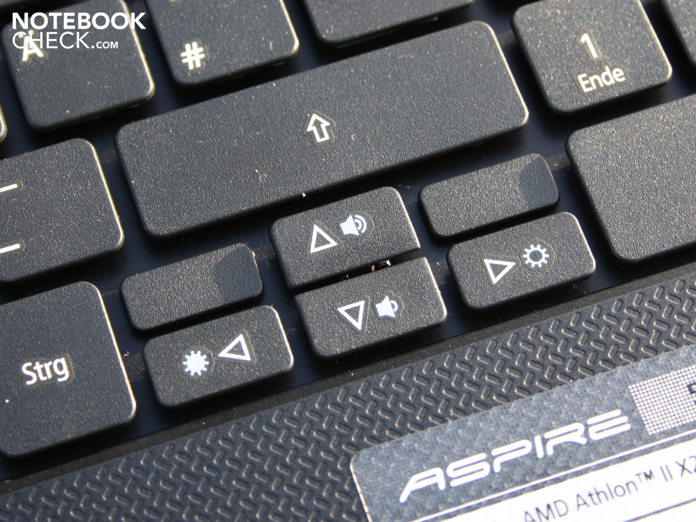 Где на ноуте кнопка. Кнопка таб на клавиатуре. Делете на клавиатуре ноутбука. Клавиша delete на клавиатуре ноутбука. Кнопка таб на ноутбуке.