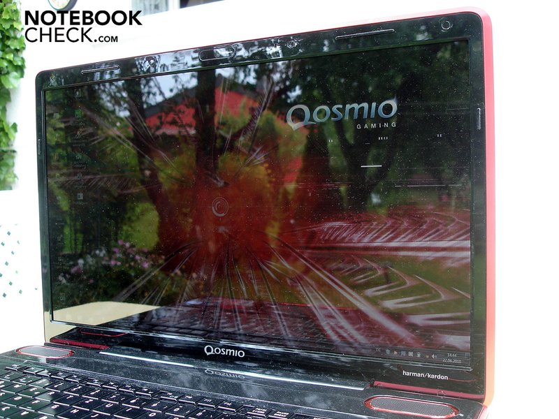 Ноутбук Toshiba Qosmio X500