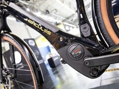 Оригинал: Модель Futura SL 12 LTD оснащена двигателем Performance Line SX