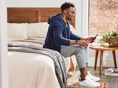 Патент Fitbit показывает детали потенциального пальцевого монитора кровяного давления. (Источник изображения: Fitbit)