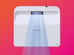 Компания PFU America представила проектор Ricoh UHL3660 UST. (Источник изображения: PFU America)