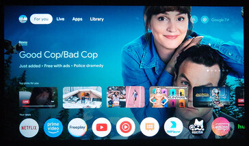 Главное меню имеет другой дизайн при входе в Google TV. (Источник изображения: Notebookcheck)