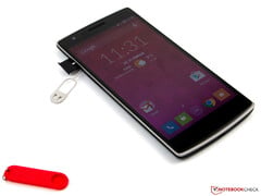 OnePlus One стал первым смартфоном компании OnePlus и оказал долгосрочное влияние на мир смартфонов.