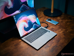 Honor MagicBook Art 14 Snapdragon - ARM-субноутбук с ярким OLED-дисплеем с частотой 120 Гц весом всего 1 кг