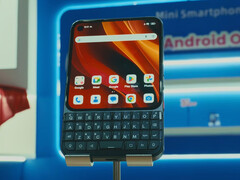 Titan 2 Elite в одном из двух начальных цветов.