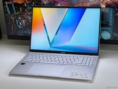 Обзор Asus Vivobook S16 с Snapdragon X1