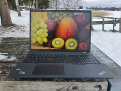 Lenovo ThinkPad T16 G1 AMD
